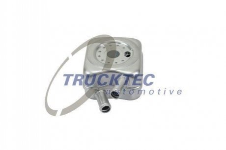 Радіатор масляний TRUCKTEC 07.18.034