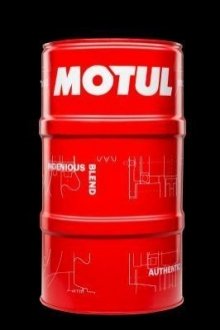 Моторное масло Motul 104535