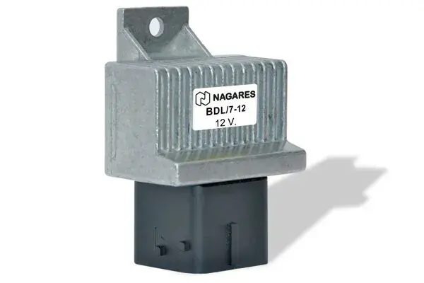 Реле свечей накала Renault 1.5/2.2DCI 6+1 MAHLE / KNECHT MHG 1 (фото 1)