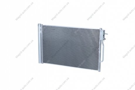 Автозапчастина NRF 350381