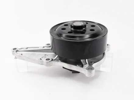 Насос водяний Honda Civic 1.6 13-22/ CR-V 1.6 13-18/ HR-V 1.6 15- (GWHO73A) GMB GWHO-73A