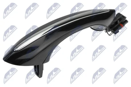 Bmw 5 f10/f11 ручка двери наружная правая бмв 5 f10/f11 NTY EZC-BM-112A