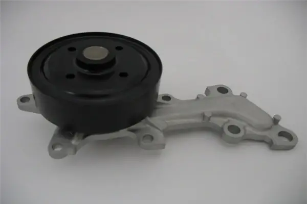 Насос водяний Toyota Corolla 1.3 08-14 GMB GWT149AM (фото 1)